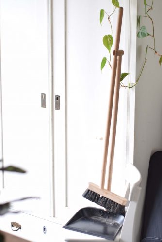 Horsehair broom