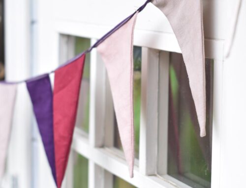 How to Sew Bunting with Linen Fabric